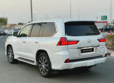 2021 Lexus LX 570 Platinum - Canadian Specs-3