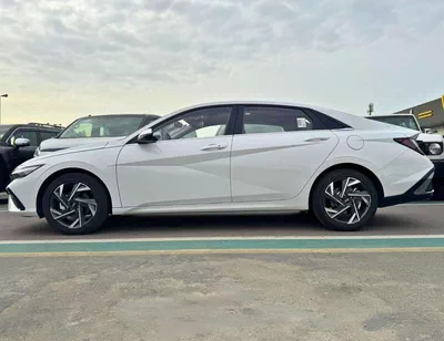 Hyundai Elantra SMART 1.5L PETROL / SUNROOF WITH LEATHER / CHINESE SPCES (CODE# ELITE) READY STOCK-1