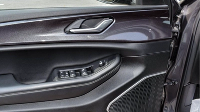 Jeep Grand Cherokee-10