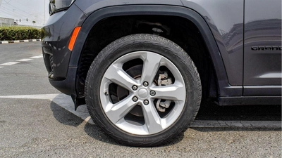 Jeep Grand Cherokee-15