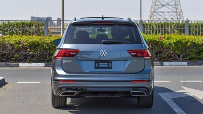 Volkswagen Tiguan SE R Line-13