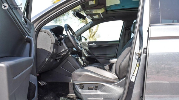 Volkswagen Tiguan SE R Line