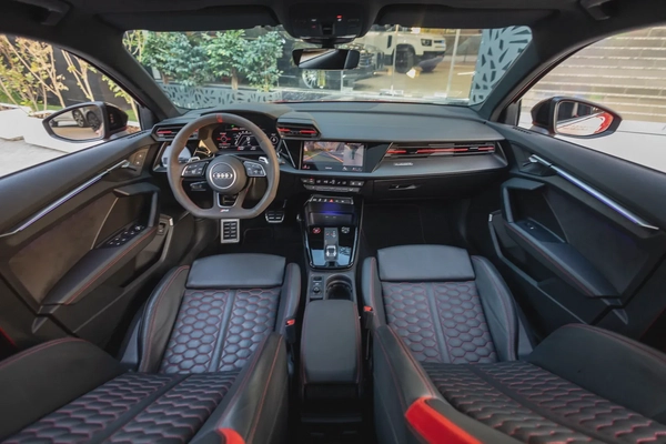 Audi RS3 2024