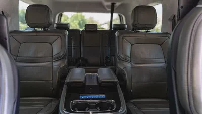 2024 Lincoln Navigator Presidential, Lincoln Warranty + Service Pack, Low Kms, 7-Seater, GCC-16