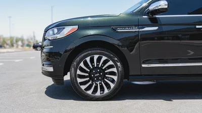 2024 Lincoln Navigator Presidential, Lincoln Warranty + Service Pack, Low Kms, 7-Seater, GCC-8