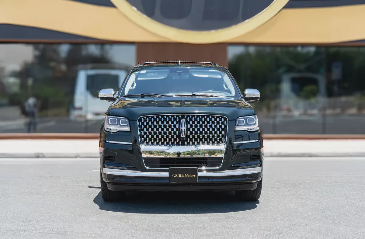 2024 Lincoln Navigator Presidential, Lincoln Warranty + Service Pack, Low Kms, 7-Seater, GCC-1-1