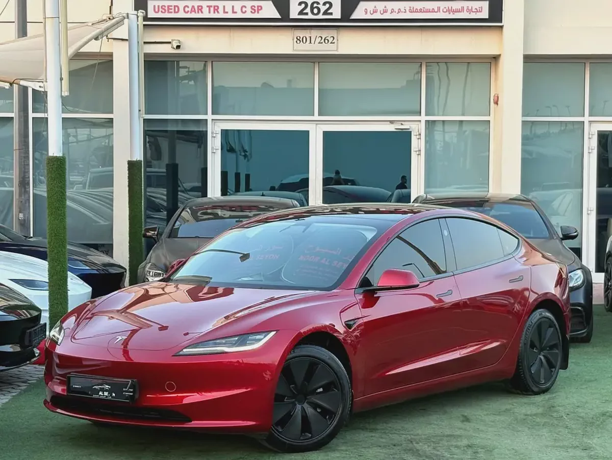 2025 Tesla Model 3 Long Range GCC Specs