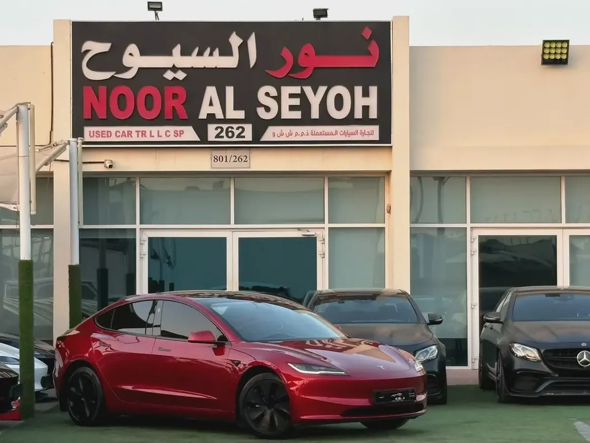 2025 Tesla Model 3 Long Range GCC Specs-2-2