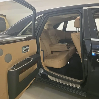 AED 7171 PM | ROLLS ROYCE GHOST 2013 | PARTIAL AGENCY HISTORY | PRISTINE CONDITION | 1 YEAR WARRANTY-16
