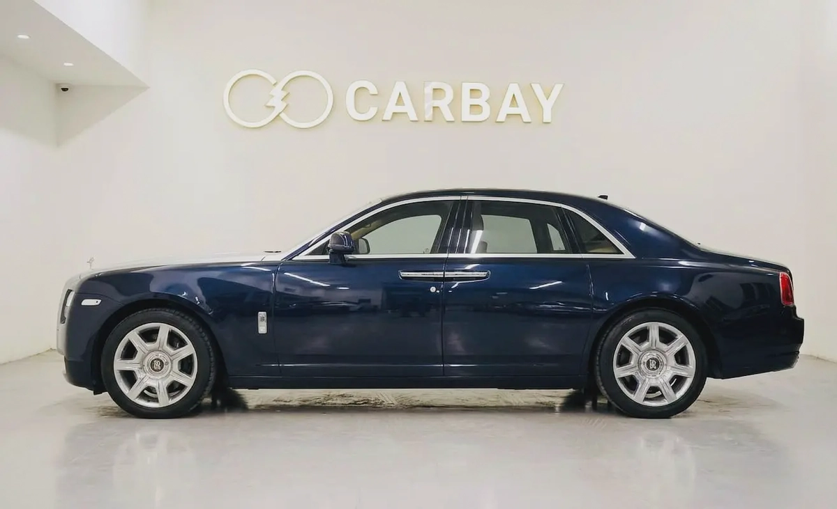 AED 7171 PM | ROLLS ROYCE GHOST 2013 | PARTIAL AGENCY HISTORY | PRISTINE CONDITION | 1 YEAR WARRANTY-3-3