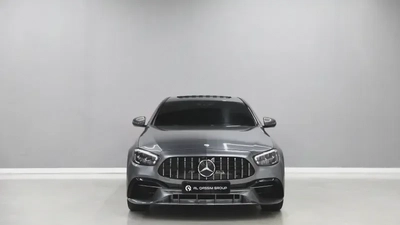 Mercedes-Benz E-Class E 200-9