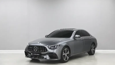 Mercedes-Benz E-Class E 200-13