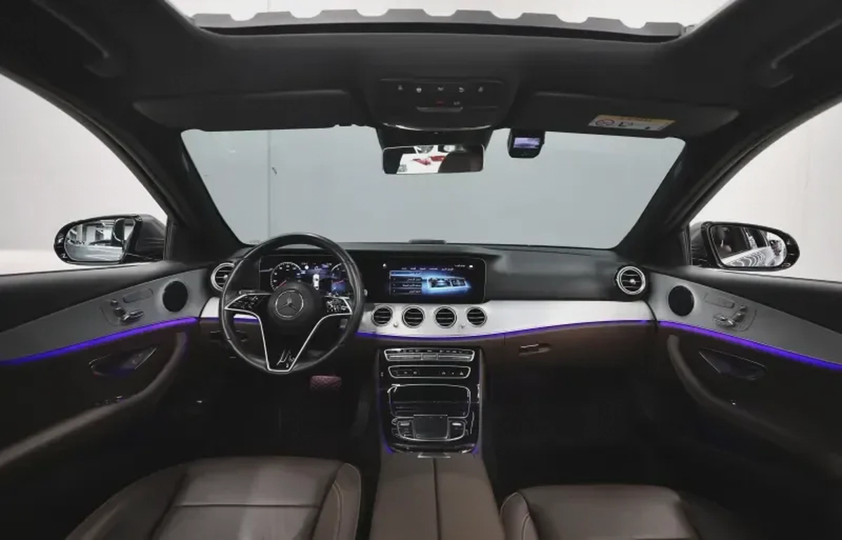 Mercedes-Benz E-Class E 200-14-14