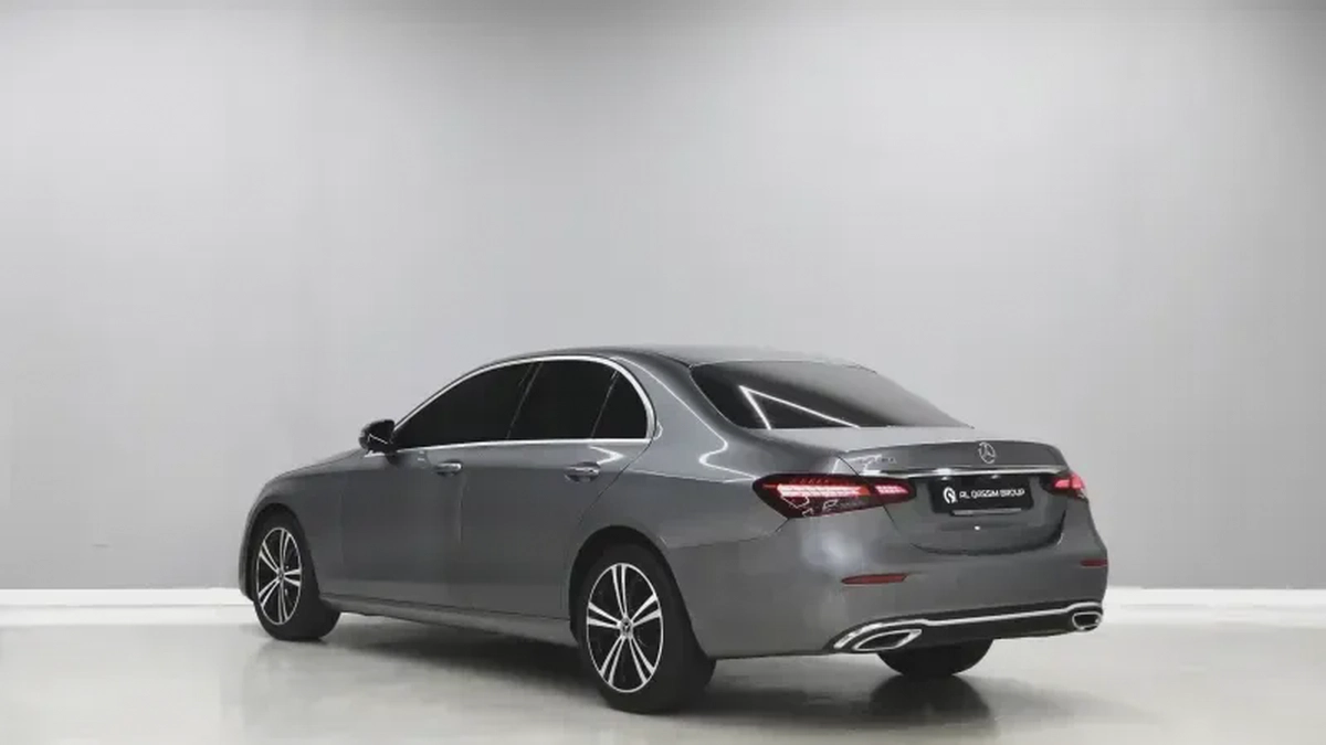 Mercedes-Benz E-Class E 200