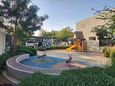 Distress Deal | Fully Corner Unit| Landscaped Garden-9