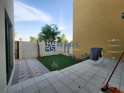 Distress Deal | Fully Corner Unit| Landscaped Garden-28