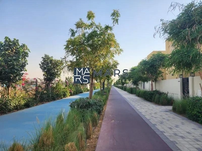Distress Deal | Fully Corner Unit| Landscaped Garden-7