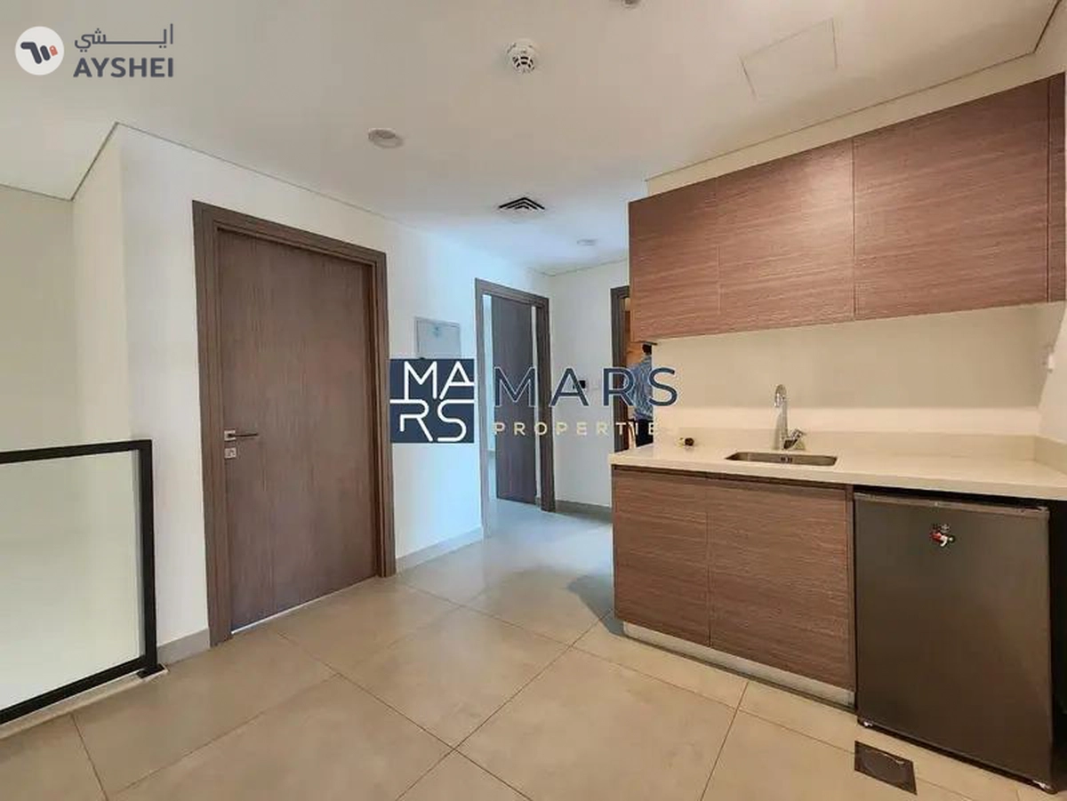 Distress Deal | Fully Corner Unit| Landscaped Garden-17-17