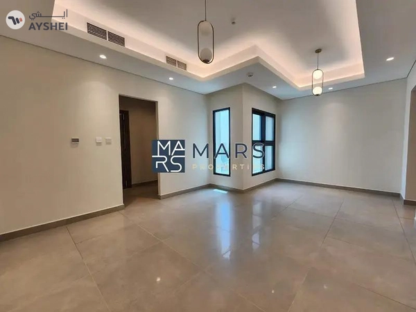 Distress Deal | Fully Corner Unit| Landscaped Garden
