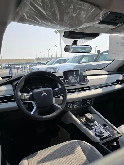 2026 Mitsubishi Outlander-16