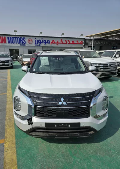 2026 Mitsubishi Outlander-0