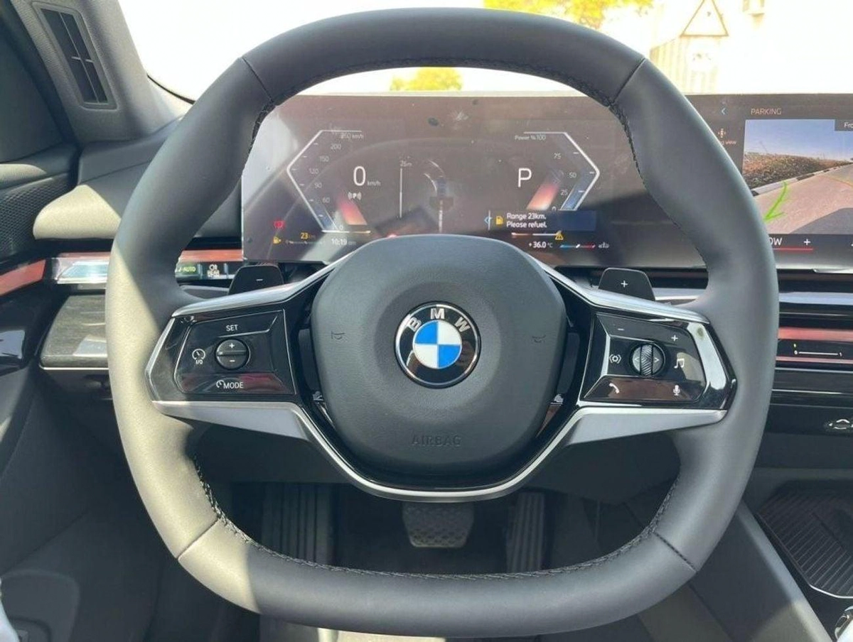 BMW 520i EXCELLENCE BMW 520I 0KM GCC 2024-9-0