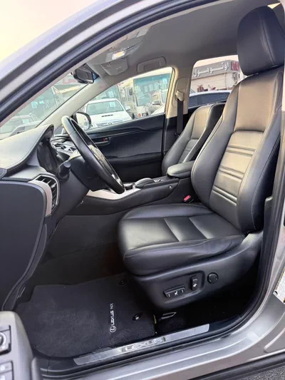 Lexus NX200t STANDARD-5