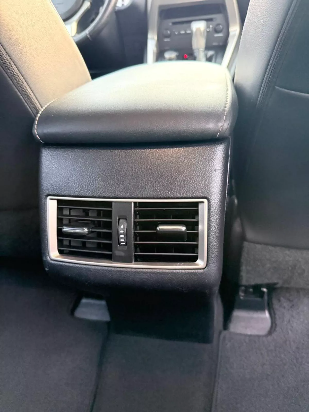 Lexus NX200t STANDARD-17-0