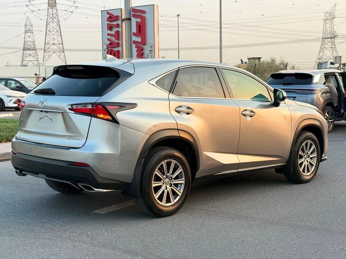 Lexus NX200t STANDARD-2-0