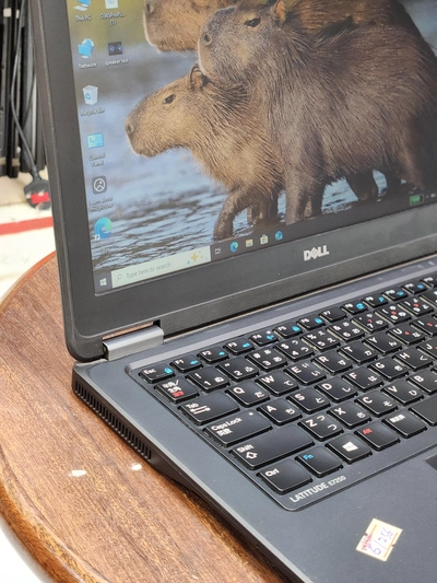 Dell Laptop Slim and Light Weight 8GB Ram - 256GB SSD-5