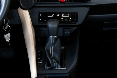 Toyota Yaris E-7
