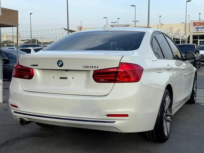 BMW 3-Series 320i 2017 - Canadian Specs - Excellent Condition-16