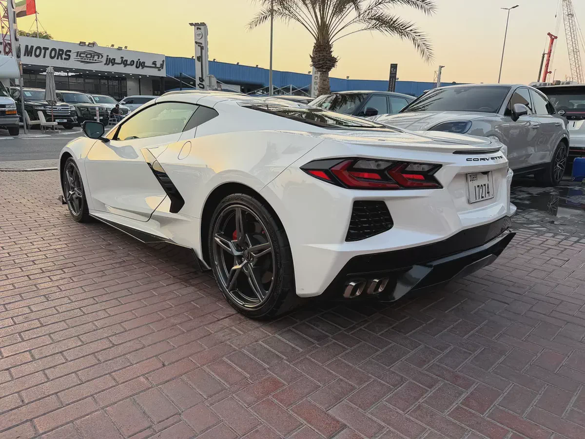 2021 Chevrolet Corvette Stingray 1LT | American Specs | Mid-Engine Performance-3-3