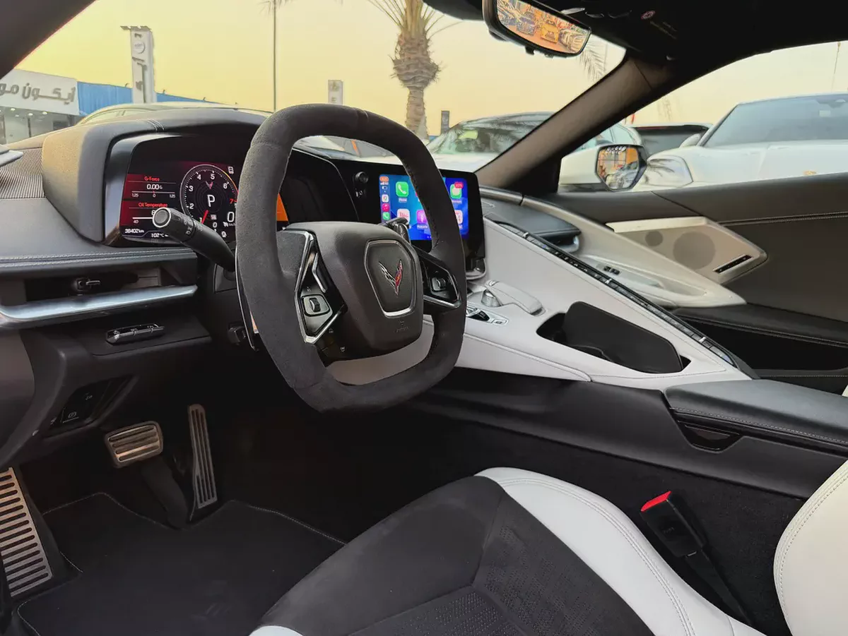 2021 Chevrolet Corvette Stingray 1LT | American Specs | Mid-Engine Performance-7-7