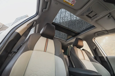 Toyota RAV4 2025-14