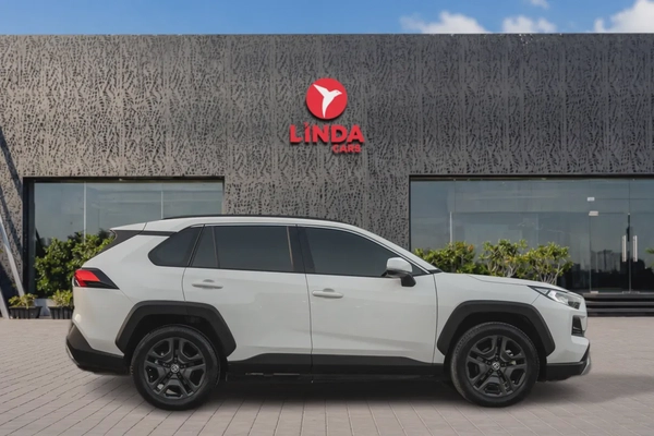 Toyota RAV4 2025