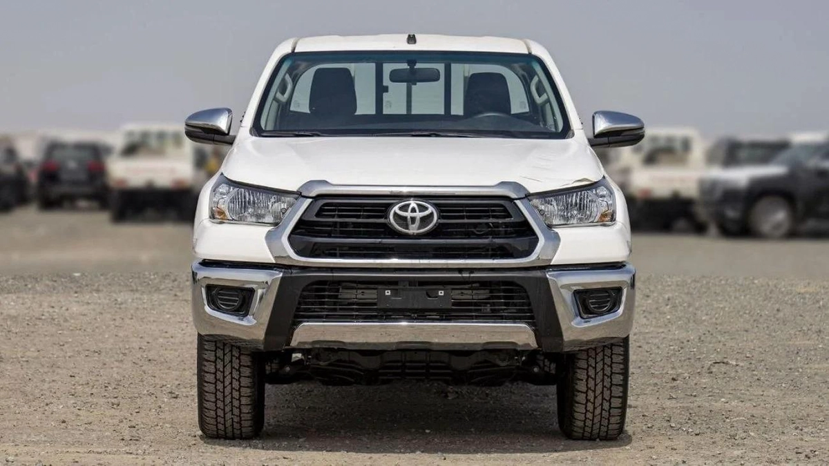 Toyota Hilux Toyota Hilux 2.7L petrol A/T MY24-8-8