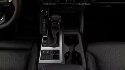 Toyota Prado GXR Toyota Prado Premium  2.8L Diesel MY2025-16