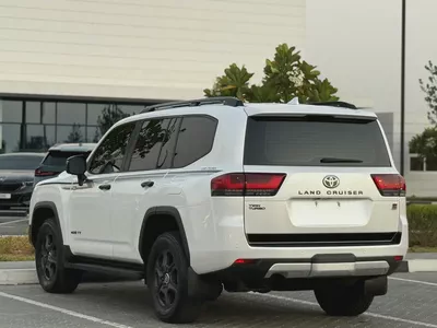 Toyota Land Cruiser GR Sport 2023 – GCC تويوتا لاند كروزر 2023 GR اسبورت صبغ الوكاله-11