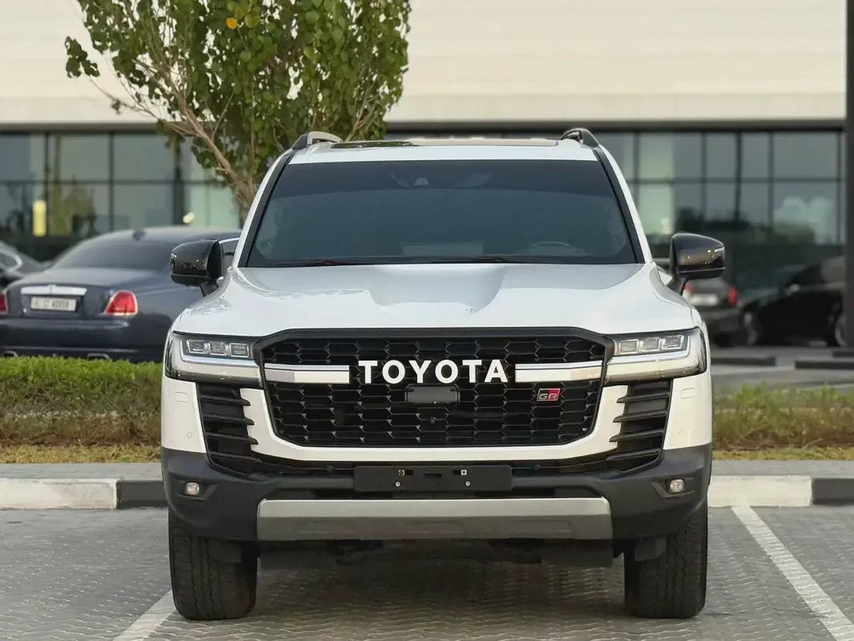 Toyota Land Cruiser GR Sport 2023 – GCC تويوتا لاند كروزر 2023 GR اسبورت صبغ الوكاله-1-1