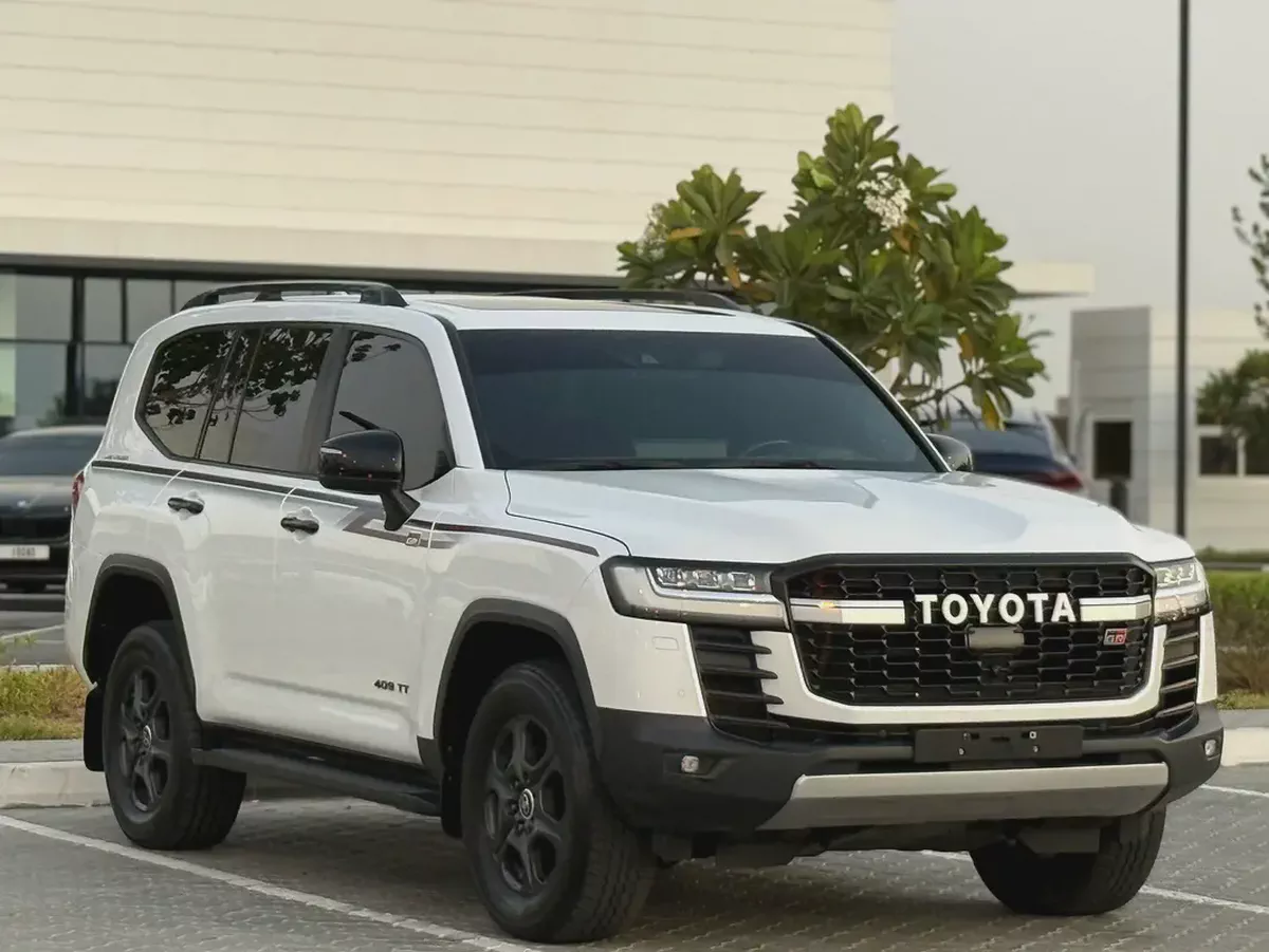 Toyota Land Cruiser GR Sport 2023 – GCC تويوتا لاند كروزر 2023 GR اسبورت صبغ الوكاله-2-2
