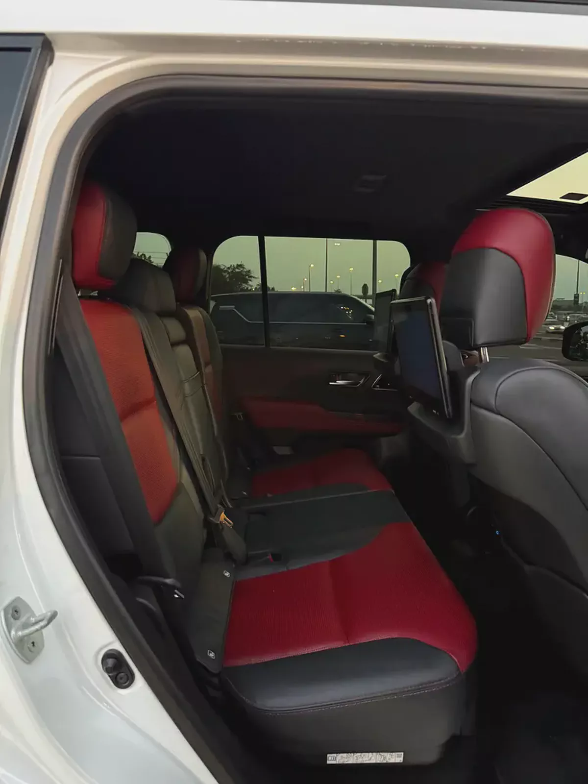 Toyota Land Cruiser GR Sport 2023 – GCC تويوتا لاند كروزر 2023 GR اسبورت صبغ الوكاله-6-6