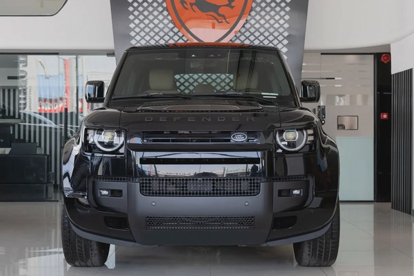 Land Rover Defender | 110 X-Dynamic HSE P400 | GCC Specs | 2026 (Export)