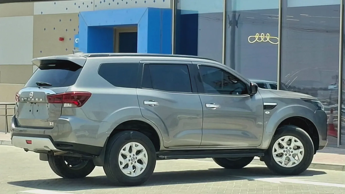 999-Monthly l GCC l 7 Seater, Cruise, Camera, GPS l Accident Free
