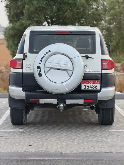Toyota FJ Cruiser 2008 GXR GCC Specs-16
