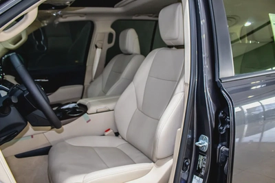 Toyota Land Cruiser GXR 2023 | GCC Specs | 0km l AlFuttaim Warranty-10