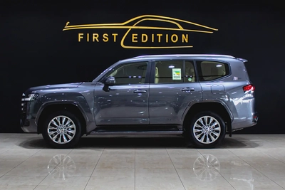 Toyota Land Cruiser GXR 2023 | GCC Specs | 0km l AlFuttaim Warranty-2