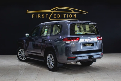Toyota Land Cruiser GXR 2023 | GCC Specs | 0km l AlFuttaim Warranty-4