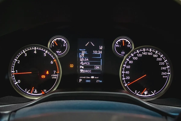 Toyota Land Cruiser GXR 2023 | GCC Specs | 0km l AlFuttaim Warranty