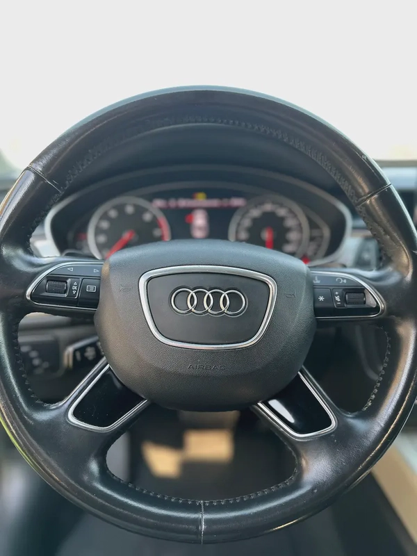 Audi A6 35 TFSI 2017 / V6 3.0L / GCC Specs / 110,000 KM / Zero Accident / DSH